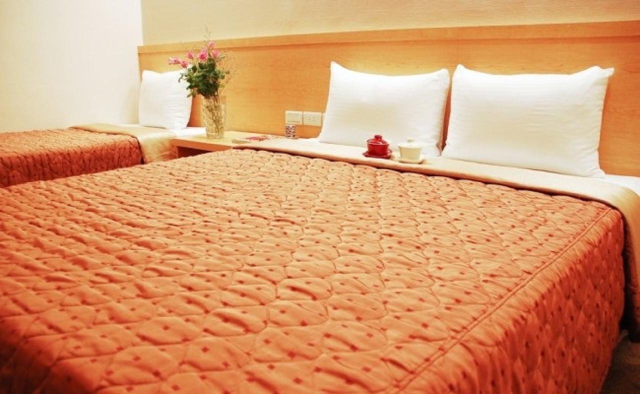 Red Cabin Inn Тайбей Екстер'єр фото